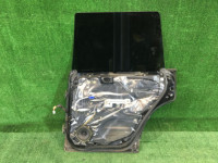 右后门 SUBARU FORESTER OEM 61401FC003 SF5 SF9 2000 black 47A