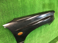 Aleta delantera derecha SUBARU FORESTER OEM 57120FC000 SF5 SF9 2000 black 47A