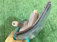 ไฟหรี่ซ้าย SUBARU FORESTER OEM 84101FC070 SF5 SF9 2000