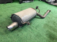 Silencioso trasero SUBARU FORESTER OEM 44300SA020 SG5 2005 EJ205