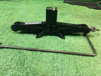 千斤顶 SUBARU FORESTER OEM 97030FC110 SG5 2005