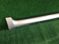 Faldón izquierdo SUBARU FORESTER OEM 91112SA610MJ SG5 2005 48W