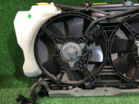ラジエーター SUBARU FORESTER OEM 45111SA111, 45122SA000, 45131FE000 SG5 SG9 2005 EJ205