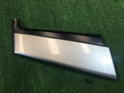 右ウインドウモール SUBARU FORESTER OEM 65240SA140MJ SG5 2005 48W