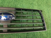 Grelha do radiador SUBARU FORESTER OEM 91121SA080 SG5 2005 48W