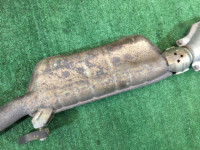 中間マフラー SUBARU FORESTER OEM 44200SA080 SG5 2005 EJ205