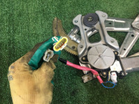 右前玻璃升降器 SUBARU FORESTER OEM 61188SA021 SG5 2005