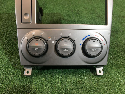 Climate control unit LED SUBARU FORESTER OEM 72311SA002, 66060SA070 SG5 SG9 2003 EJ202