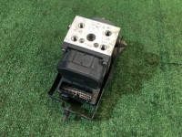 ABSユニット SUBARU FORESTER OEM 27594SA001 SG5 SG9 2003 EJ202