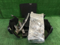 แผงบุห้องเก็บของท้าย 95015SA010ML, 95067SA000ML, 95067SA010ML, 95065SA000ML SUBARU FORESTER