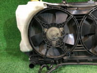 Radiador del motor SUBARU FORESTER OEM 45111SA030 SG5 2003 EJ202