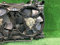 Radiador del motor SUBARU FORESTER OEM 45111SA030 SG5 2003 EJ202