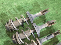 Amortecedores SUBARU FORESTER OEM 20310SA041, 20310SA051, 20330SA090, 20360SA000, 20360SA010 SG5 SG9 SG 2003 EJ202