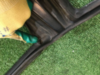 Уплотнитель дверей правый SUBARU FORESTER OEM 63521SA000, 63563SA000 SG5 SG9 2003 black 18L