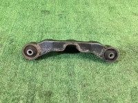 ยางแท่นเฟืองท้าย 41310AG021 SUBARU LEGACY