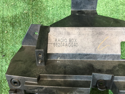 ขายึดเครื่องเสียง SUBARU LEGACY OEM 66204AG040 BLE BPE BP5 BL5 2004