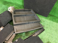 Tapizado del maletero SUBARU FORESTER OEM 94027SA070JA, 94027SA050JA, 95015SA011ML, 95067SA010ML, 95067SA000ML SG5 SG9 SG 2006 black 32J