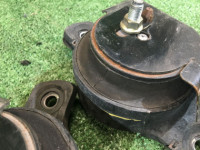 ยางแท่นเครื่อง SUBARU FORESTER OEM 41022SA010, 41022AE011 SG5 SG9 SG 2006 EJ205