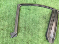Junta de puerta derecha SUBARU FORESTER OEM 63521SA000, 63563SA000 SG5 SG9 2006 black 32J