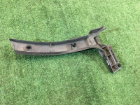 Friso do guarda-lamas traseiro direito SUBARU FORESTER OEM 91119SA260VW SG5 2006 black 32J