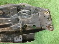Travesaño trasero SUBARU LEGACY OEM 20151AC050 BG5 BG9 BD5 BD9 1997 EJ20H