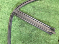 Right door seal SUBARU LEGACY OEM 62710AC100 BG9 BG5 1997 Silver 406