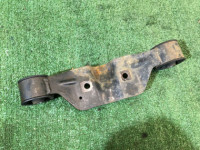 差速器支座 SUBARU LANCASTER OEM 41310AE001 BHE BH9 2000 EJ254