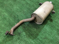 Silencioso trasero SUBARU LANCASTER OEM 44300AE120 BH9 2000 EJ254