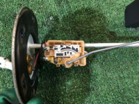 油位传感器 SUBARU LANCASTER OEM 42081AE010 BHE BH9 BH5 2000 EJ254