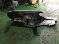 Guarda-lamas traseiro esquerdo SUBARU LANCASTER OEM 51410AE170 BH9 BHE 2000 Silver 9G9