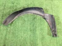 右后轮内衬 SUBARU LANCASTER OEM 59112AE000 BHE BH9 BH5 2000 Silver 9G9