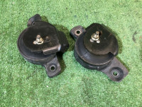 ยางแท่นเครื่อง 41022AE020, 41022AE030 SUBARU LANCASTER