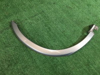 左后轮眉 SUBARU LANCASTER OEM 91111AE030LG BHE BH9 2000 Silver 9G9