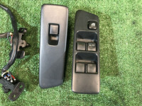 กล่องควบคุมกระจกไฟฟ้า 83081FC020, 83081FC030, 83081FC060, 83081FC070 SUBARU FORESTER