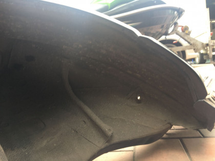 บังโคลนหลังขวา SUBARU FORESTER OEM 51402FC041 SF5 SF9 1998 Black 47A