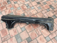 Painel inferior lateral esquerdo SUBARU FORESTER OEM 51402FC070 SF5 SF9 1998 Black 47A