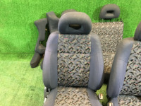 Juego de asientos SUBARU FORESTER OEM 64611FC020OE, 64611FC030OE, 64230FC020OE, 64240FC021OE SF5 SF9 1998 Black 47A