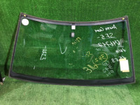 กระจกหน้า SUBARU FORESTER OEM 65009FC041 SF5 SF9 1998