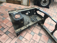 ラジエーターコアサポート SUBARU FORESTER OEM 53060FC000, 53020FC001, 53020FC011, 53061FC000 SF5 SF9 1998