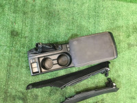 Porta-luvas e apoio de braço высокий SUBARU IMPREZA OEM 92114FG030, 92113AG000JC, 92132FG020JC GE7 2008 silver C3S