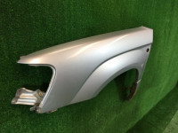 Guarda-lamas dianteiro esquerdo SUBARU FORESTER OEM 57110SA0109P SG5 SG9 2002 silver 01G