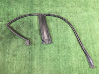 ยางขอบประตูขวา 63521SA000, 63563SA000 SUBARU FORESTER