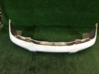 Parachoques delantero SUBARU FORESTER OEM 57717FC100MC 57717FC130LF 57717FC130SJ SF9, SF5 2000 white 51E