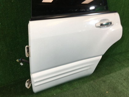 左后门 SUBARU FORESTER OEM 61401FC010 61401FC011 SF5, SF9 2000 white 51E