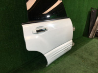 右后门 SUBARU FORESTER OEM 61401FC000 61401FC001 SF9, SF5 2000 white 51E