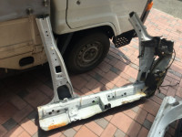 左门槛梁 SUBARU FORESTER OEM 51402FC071 SF5 SF9 SF 2000 white 51E