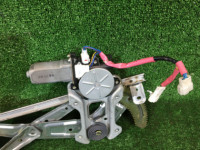 右前玻璃升降器 SUBARU FORESTER OEM 61222SA000 61188SA000 SG5 2004