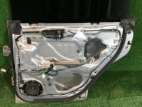 右リアドア SUBARU FORESTER OEM 60409SA0009P 60409SA0019P SG5 2004 silver 01G