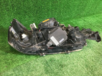 大灯 Ксенон SUBARU FORESTER OEM 84001SA100 84001SA110 SG5 2004