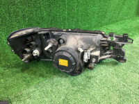 大灯 Ксенон SUBARU FORESTER OEM 84001SA100 84001SA110 SG5 2004